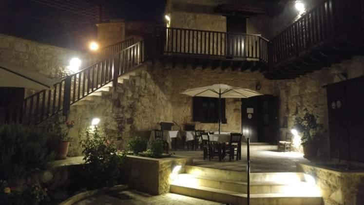 Amarakos Guesthouse Λειτουργεί Υπό Νέα Διεύθυνση Kato Akourdalia Exterior foto