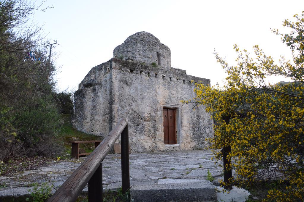 Amarakos Guesthouse Λειτουργεί Υπό Νέα Διεύθυνση Kato Akourdalia Exterior foto